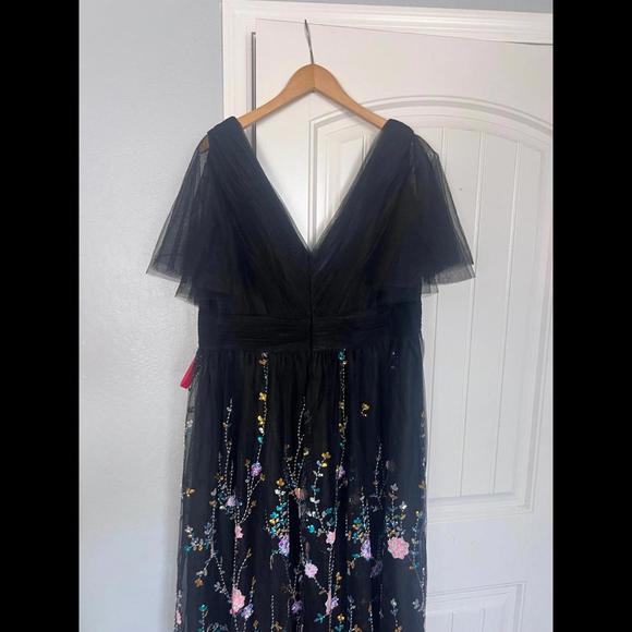 mac duggal dress size 18 - Picture 8 of 9